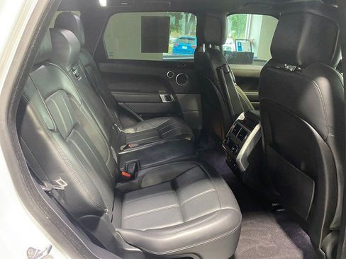 Used 2018 Land Rover Range Rover Sport HSE AWD/4WD image 18