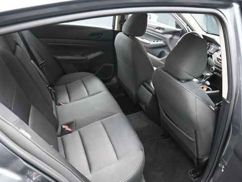 Used 2024 Nissan Altima 2.5 SV FWD image 36