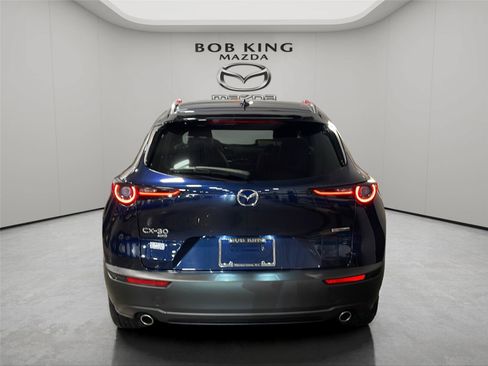 Used 2022 MAZDA CX-30 AWD 2.5 S w/ Premium Package image 4