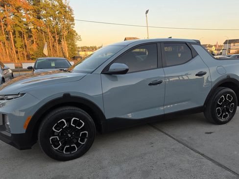 Used 2022 Hyundai Santa Cruz SEL w/ Cargo Package image 1