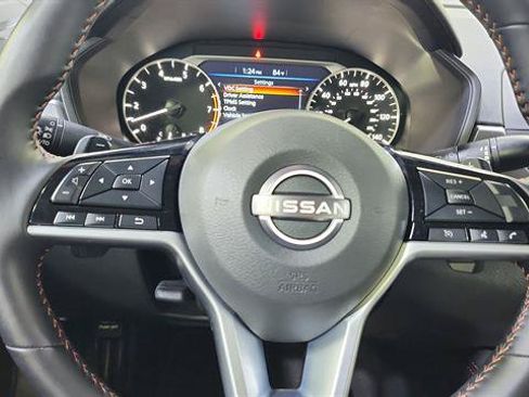 Certified 2025 Nissan Altima 2.5 SR FWD image 14