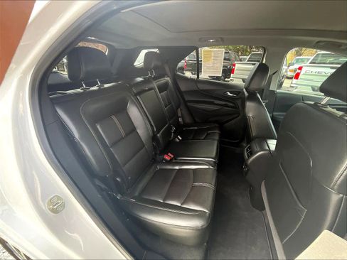Used 2022 Chevrolet Equinox Premier image 15