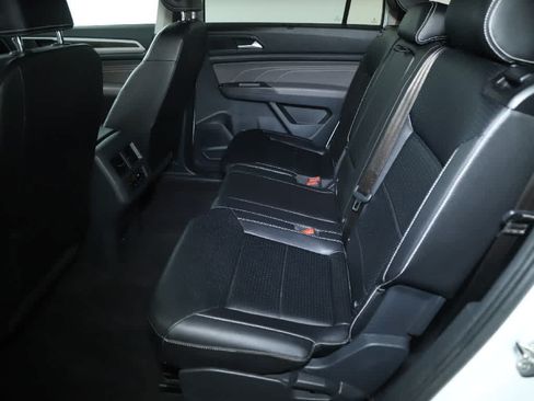 Used 2022 Volkswagen Atlas SE FWD image 14