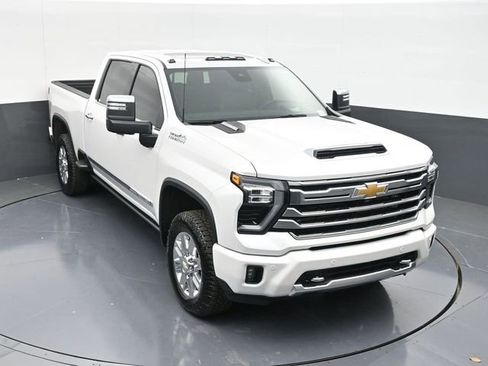New 2025 Chevrolet Silverado 2500 High Country w/ High Country Premium Package AWD/4WD image 60