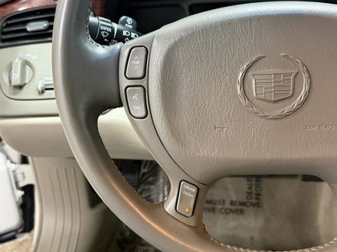 Used 2005 Cadillac De Ville Premium FWD image 27