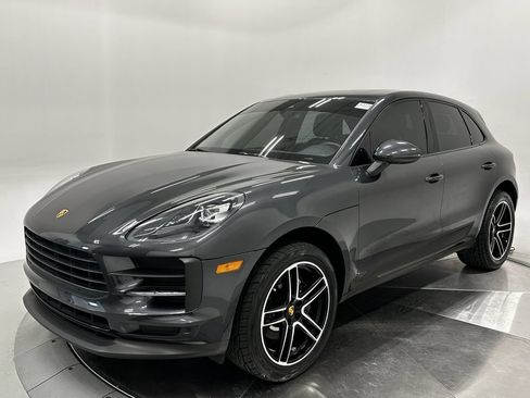 Used 2021 Porsche Macan AWD/4WD image 3