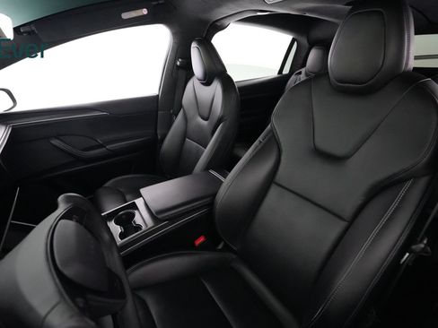 Used 2023 Tesla Model X Plaid AWD/4WD image 4