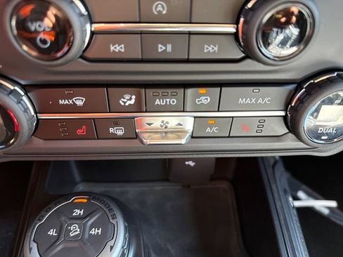 New 2026 Ford Bronco Big Bend AWD/4WD image 30