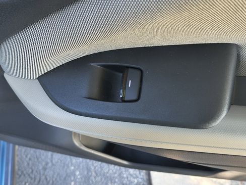 Used 2025 Subaru Forester image 14