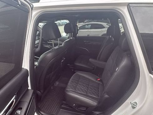 Used 2024 Kia Telluride SX X-Line AWD/4WD image 11