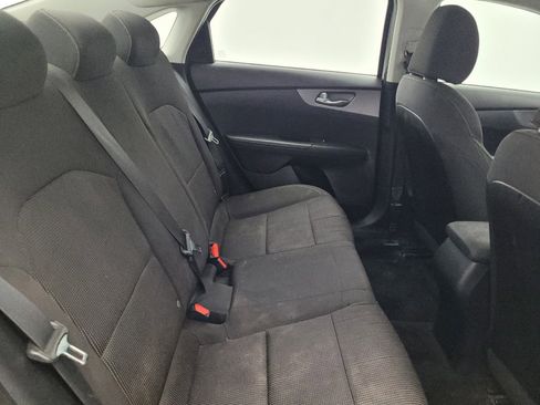 Used 2019 Kia Forte LXS image 19