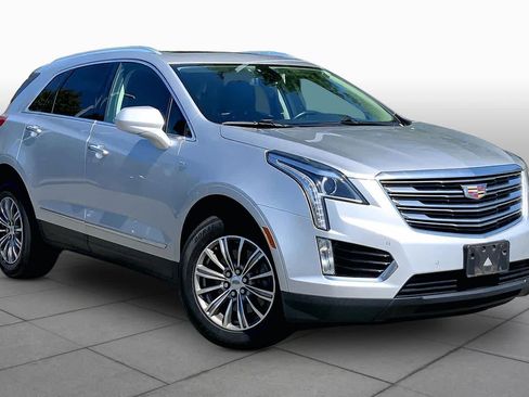 Used 2018 Cadillac XT5 Luxury FWD image 3