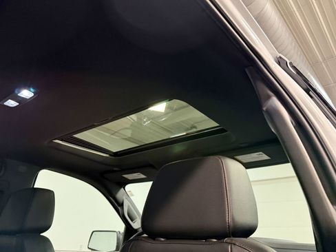 Used 2020 GMC Sierra 1500 AT4 w/ AT4 Premium Package image 17