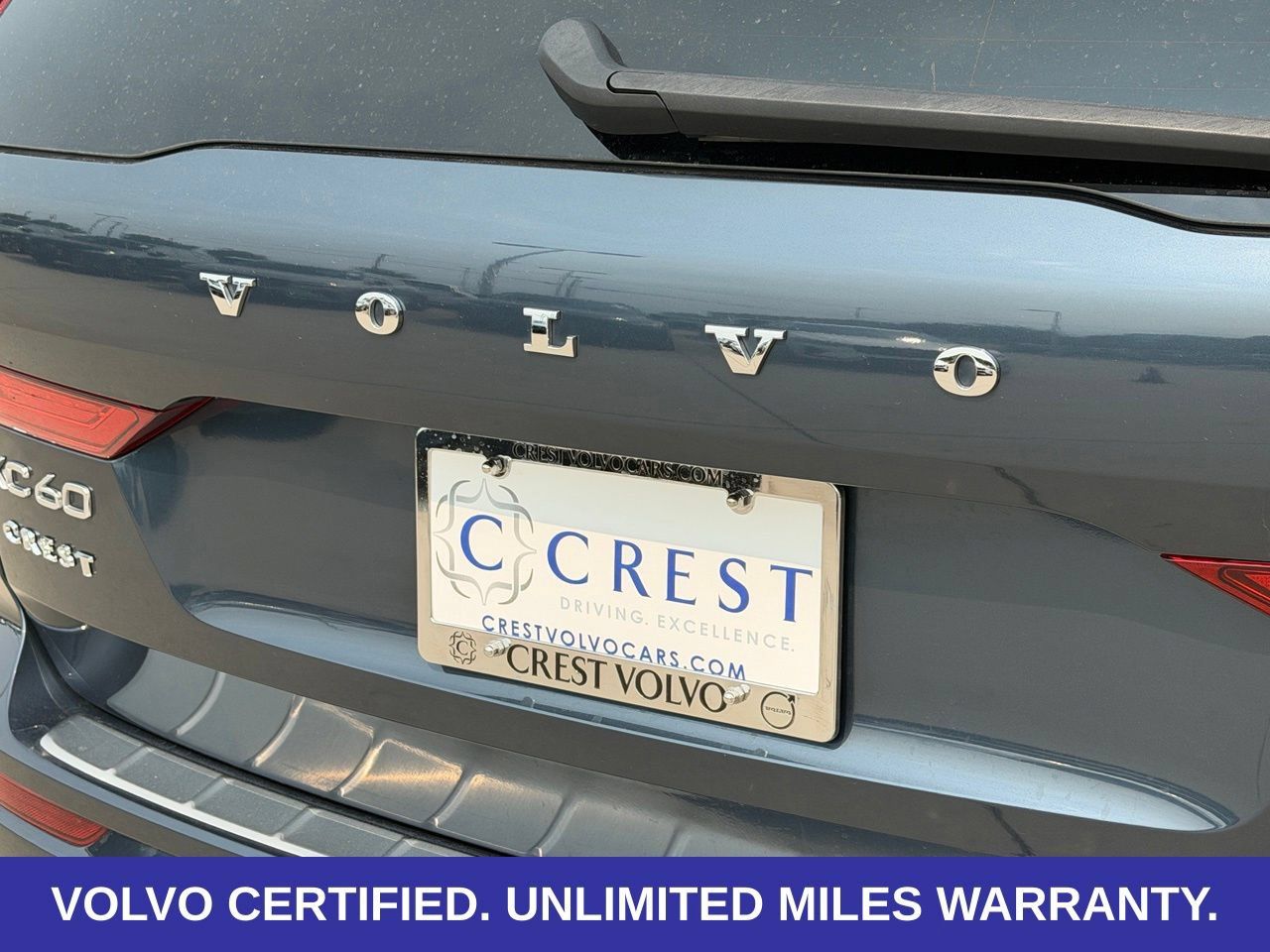 Certified 2024 Volvo XC60 B5 Core w/ Protection Package Premier AWD/4WD image 10