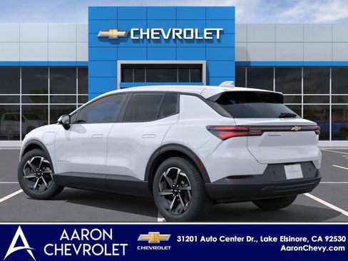 New 2026 Chevrolet Equinox EV LT image 3