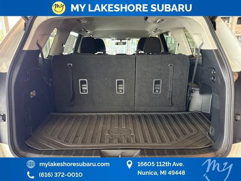 Used 2021 Subaru Ascent Premium w/ Convenience Package AWD/4WD image 27
