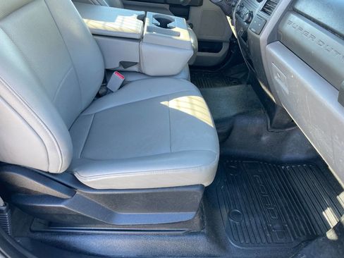Used 2017 Ford F250 XL image 27