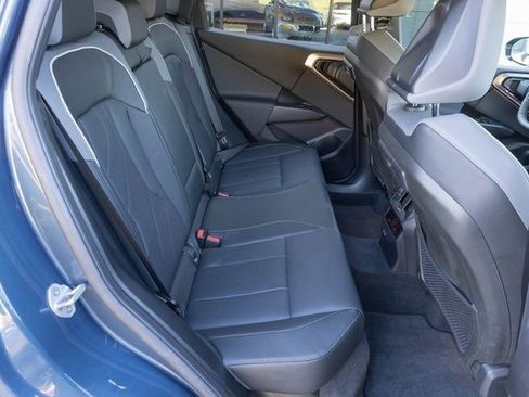 Certified 2025 BMW X3 xDrive30i image 18