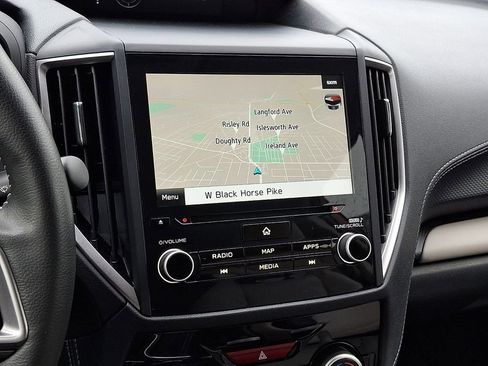 Used 2023 Subaru Forester Limited AWD/4WD image 3