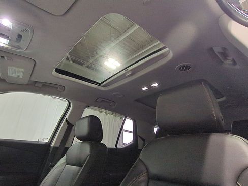 Used 2021 Chevrolet Traverse RS w/ LPO, Floor Liner Package image 23