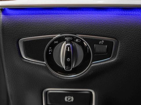 Used 2018 Mercedes-Benz S 450 4MATIC Sedan image 31