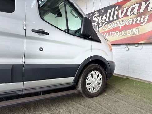 Used 2015 Ford Transit 150 XLT image 10