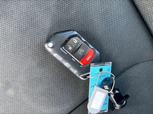 Used 2020 Jeep Wrangler Sport image 11