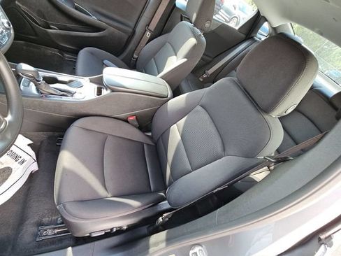 Used 2025 Chevrolet Malibu LT FWD image 22