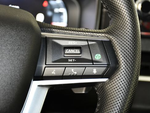 Used 2025 Mitsubishi Outlander SE image 20