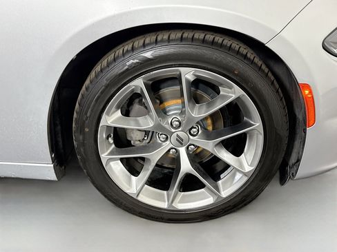 Used 2020 Dodge Charger SXT w/ Plus Group image 32