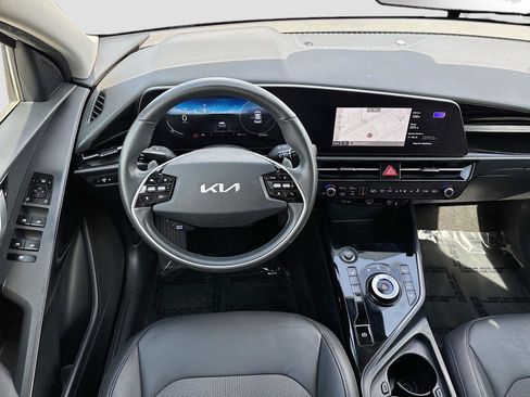 Used 2023 Kia Niro Wind FWD image 22