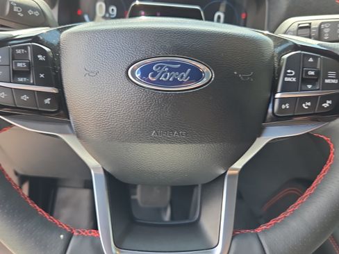 Used 2025 Ford Explorer ST-Line w/ Premium Package RWD image 23