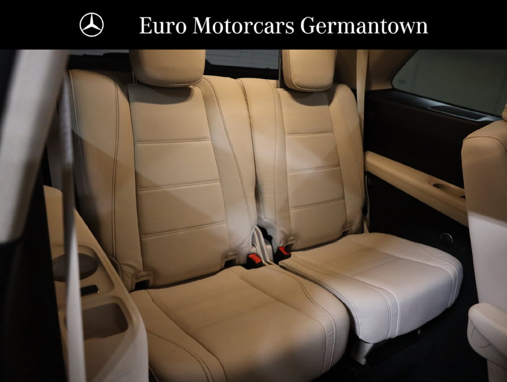 Used 2023 Mercedes-Benz GLS 450 4MATIC image 49