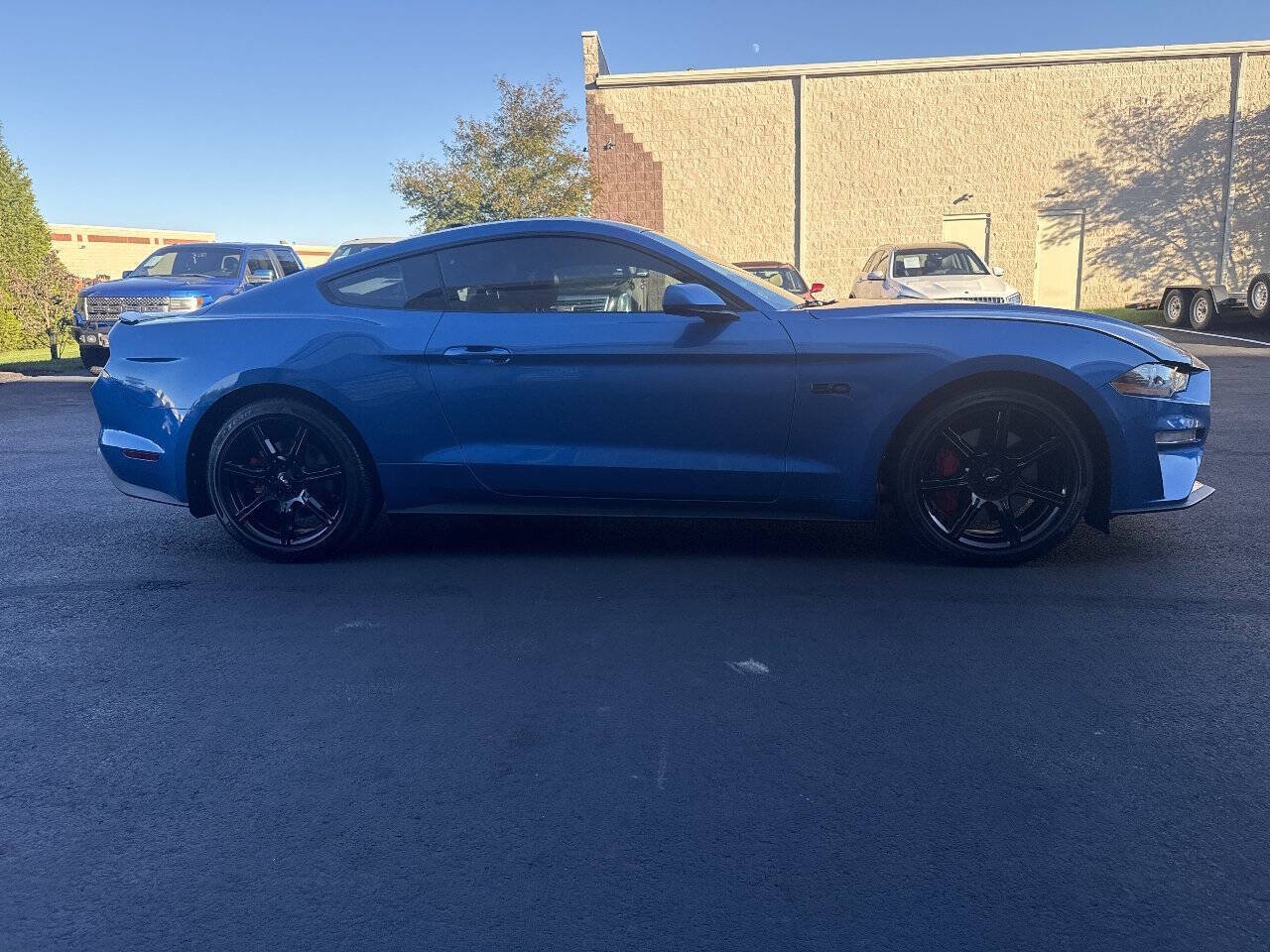 Used 2020 Ford Mustang GT Premium w/ Equipment Group 401A RWD image 9