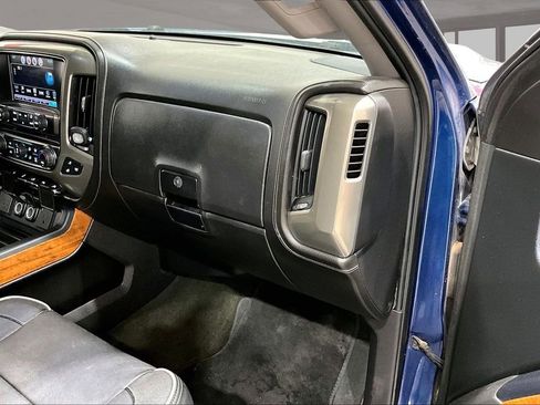 Used 2017 Chevrolet Silverado 1500 High Country AWD/4WD image 13