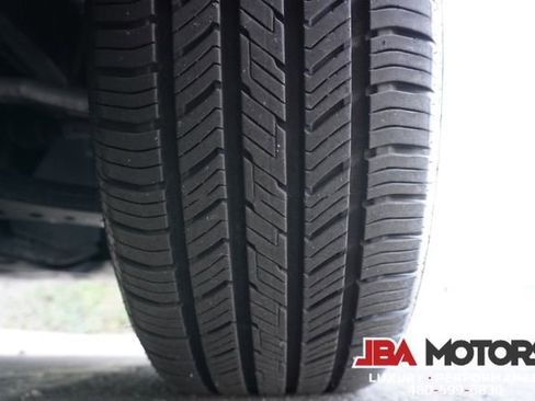 Used 2023 Toyota Sienna XLE image 98