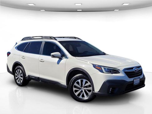 Certified 2021 Subaru Outback Premium w/ Popular Package #1 AWD/4WD image 2