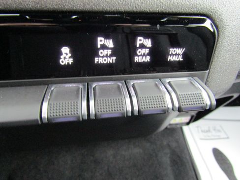 Used 2025 RAM 1500 Tradesman w/ Night Edition AWD/4WD image 35
