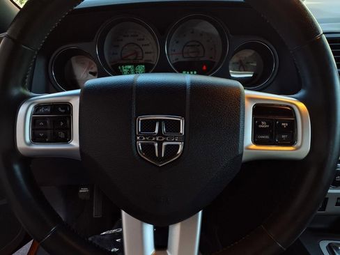 Used 2011 Dodge Challenger SRT8 w/ SRT Option Group II RWD image 10