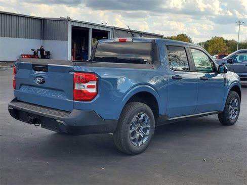 New 2025 Ford Maverick XLT w/ XLT Luxury Package image 5