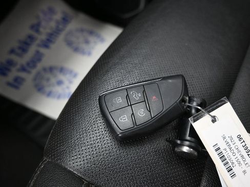 Used 2023 Chevrolet Camaro LT RWD image 29