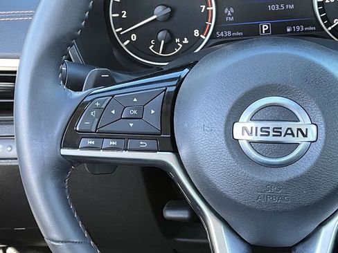 Used 2021 Nissan Altima 2.5 SR FWD image 12