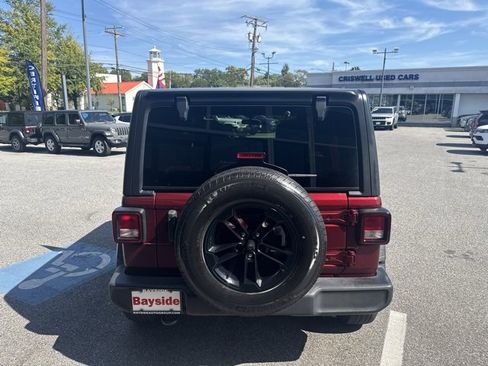 Used 2021 Jeep Wrangler Unlimited Sport image 7