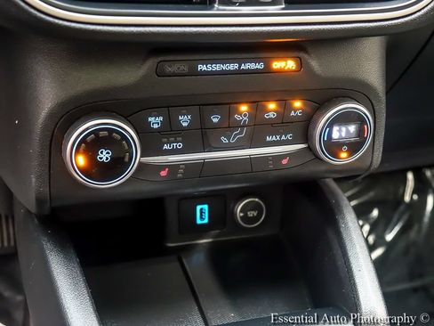 Used 2020 Ford Escape SE AWD/4WD image 19