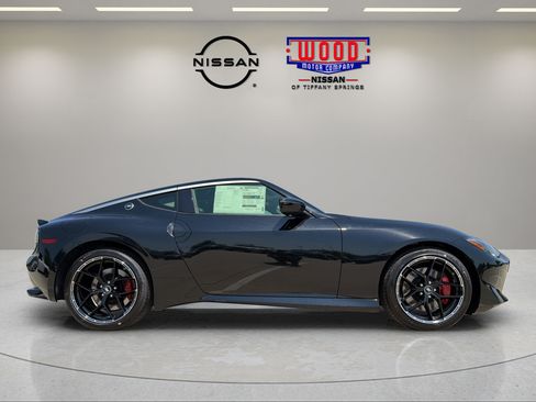 New 2027 Nissan Z Performance RWD image 2