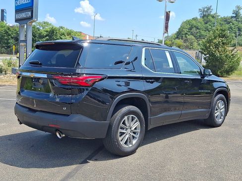 Used 2023 Chevrolet Traverse LT w/ LPO, Floor Liner Package image 6