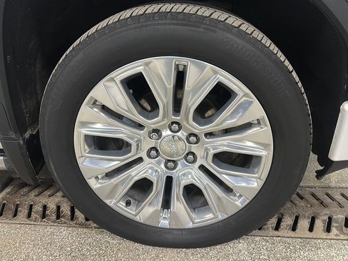 Used 2020 GMC Sierra 1500 Denali w/ Denali Ultimate Package image 11