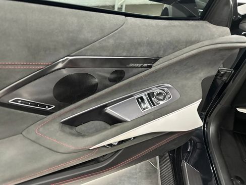 Used 2023 Chevrolet Corvette Stingray Premium Cpe w/ Z51 Performance Package RWD image 15