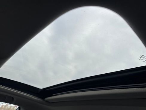 Certified 2023 Honda Accord EX image 13