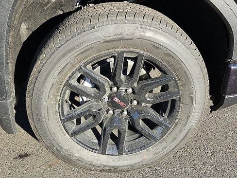 New 2026 GMC Sierra 1500 Elevation image 6